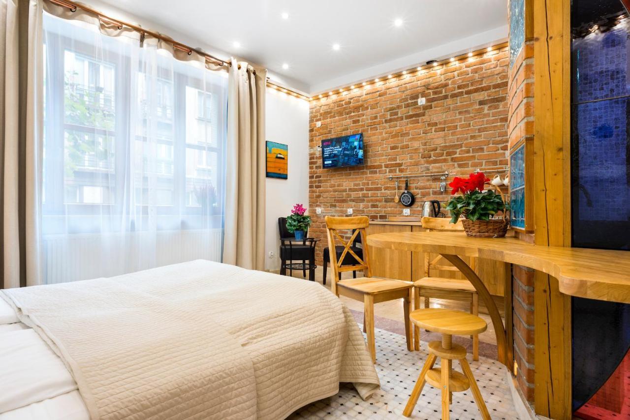 קרקוב Krowoderska Apartments מראה חיצוני תמונה